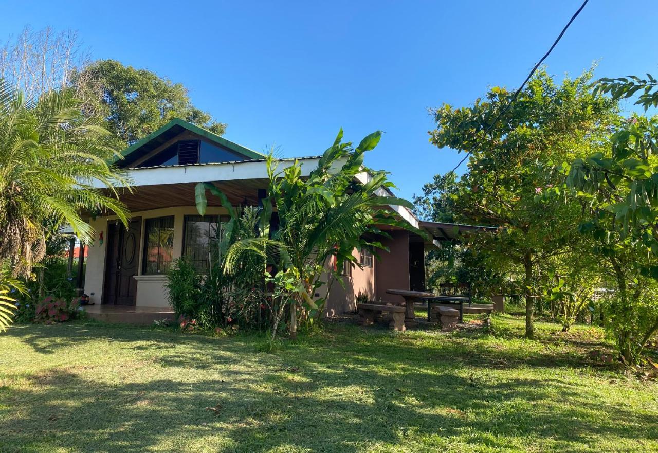Villa Hortensias La Fortuna Eksteriør bilde