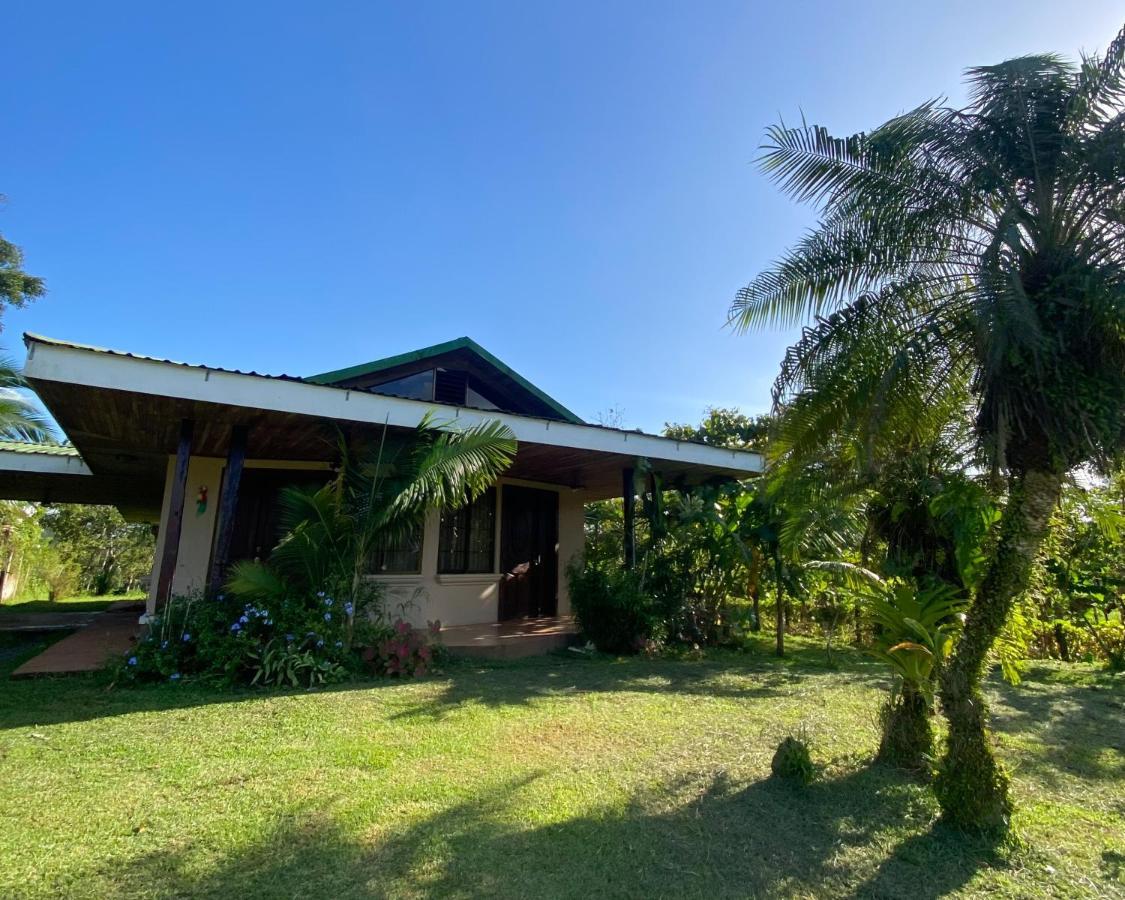 Villa Hortensias La Fortuna Eksteriør bilde