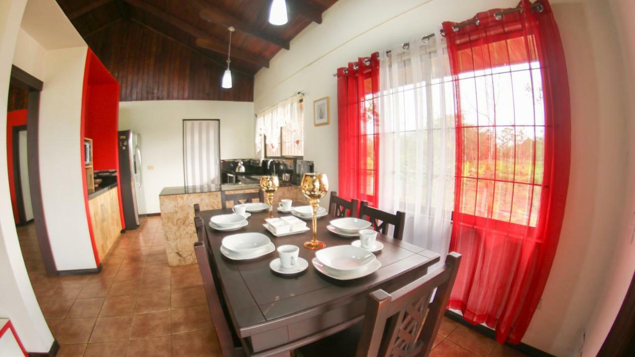 Villa Hortensias La Fortuna Eksteriør bilde